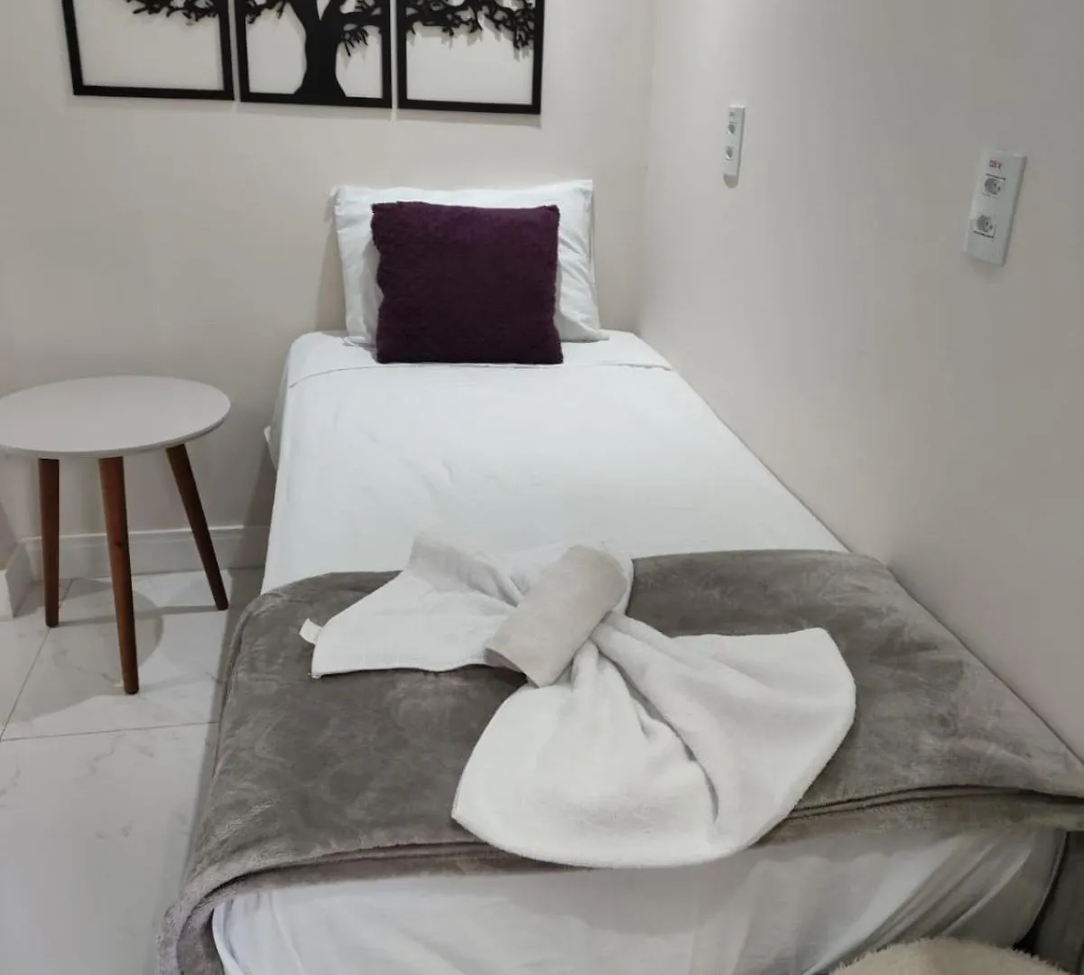 Bombinhas Guest House 3*,  Brasil
