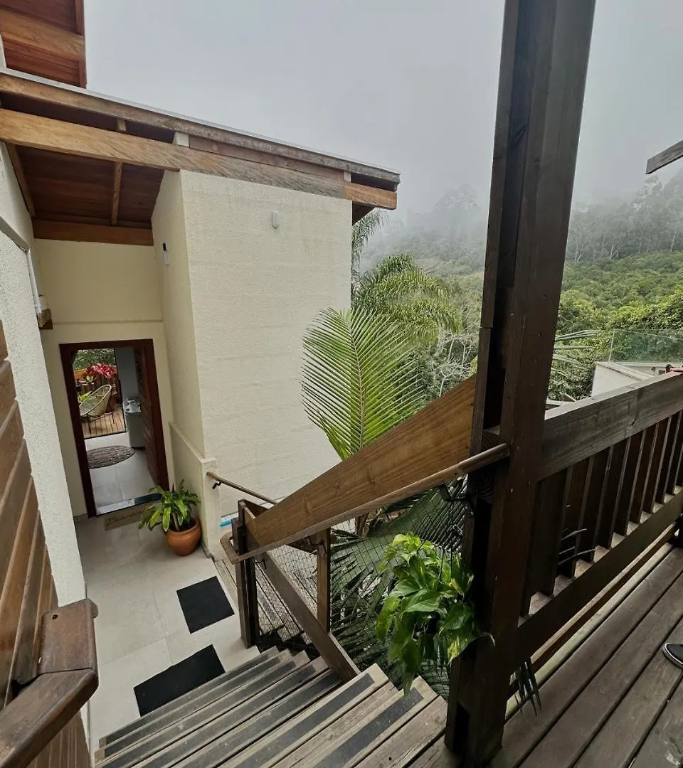Inn Bombinhas Guest House