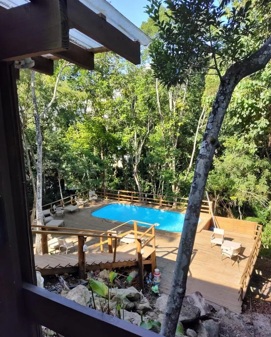 Bombinhas Guest House